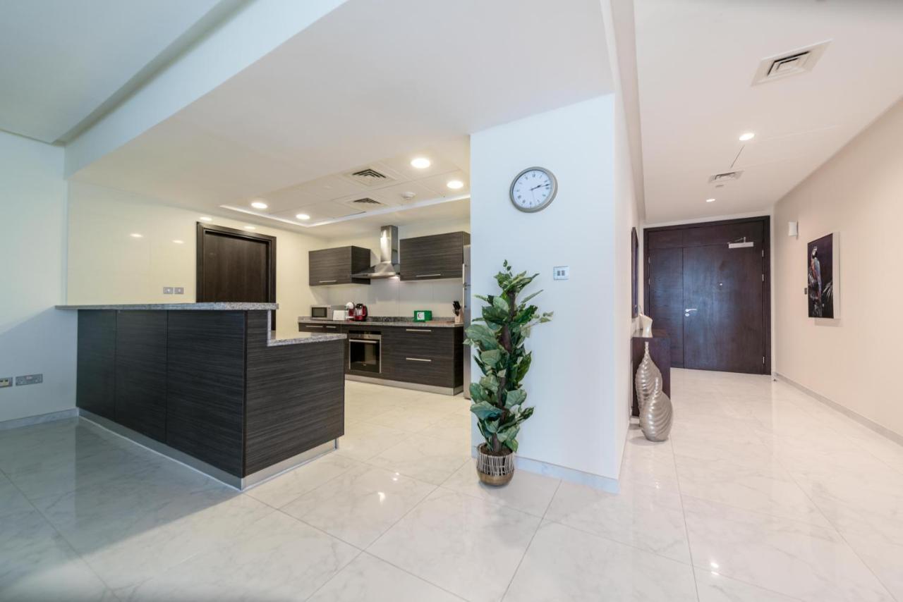 Hometown Apartments - Luxury And Spacious 3 Bedroom Apartment In Marina Dubai Dış mekan fotoğraf